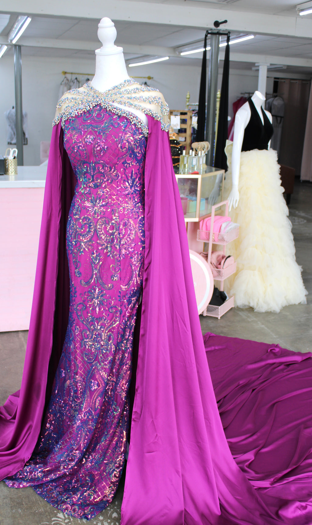 Johnathan Kayne 2628 Magenta- Size 6