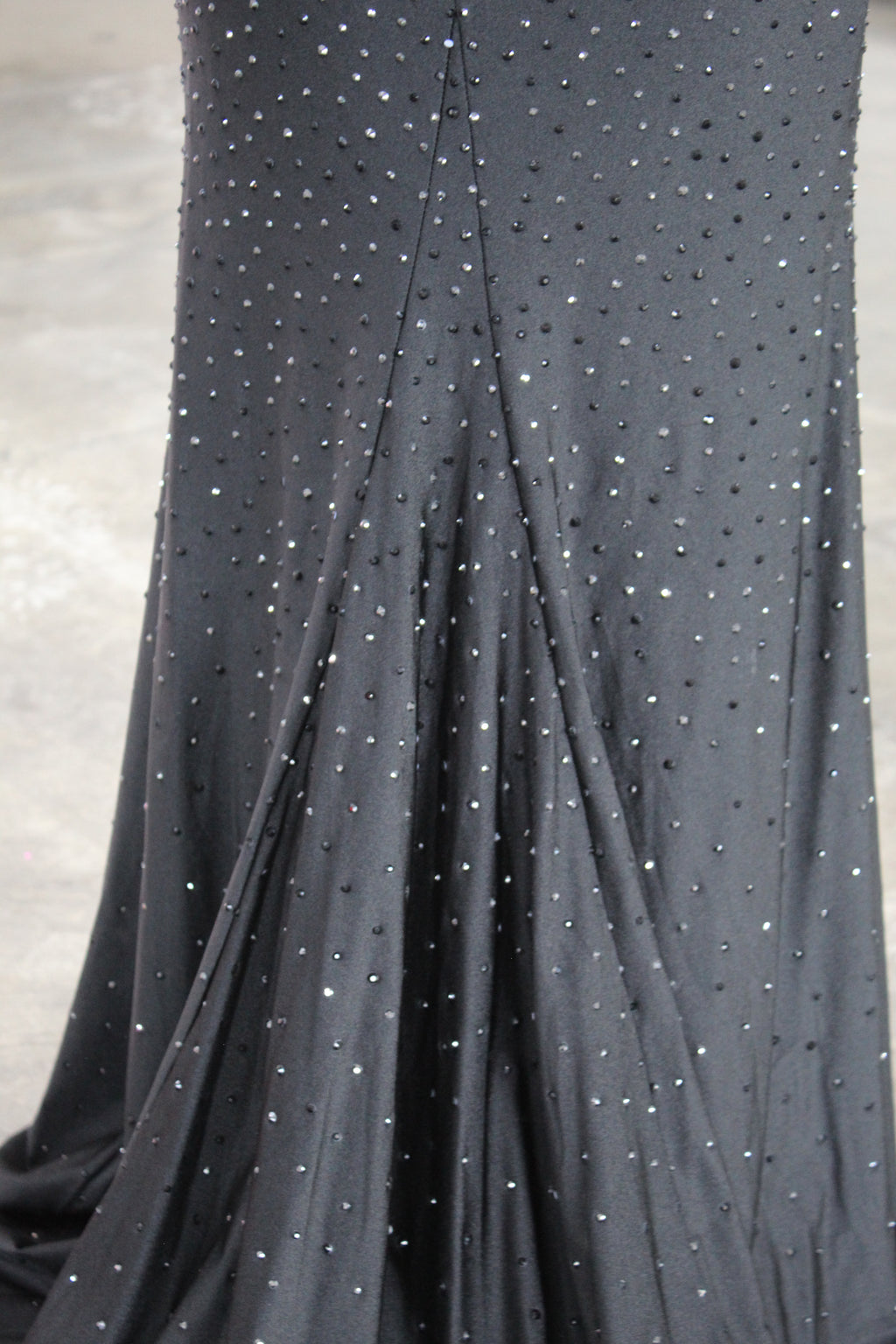 Faviana S10500- Size 4