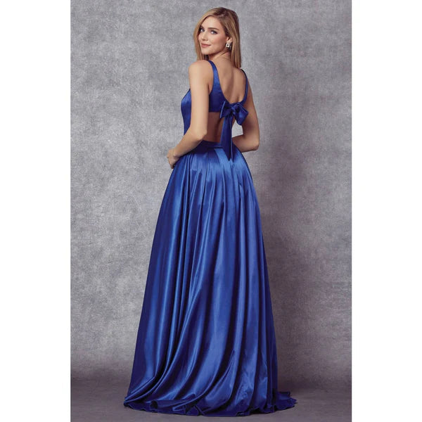 BACK BOW AND DEEP-V NECKLINE BALL GOWN: ROYAL BLUE / Large