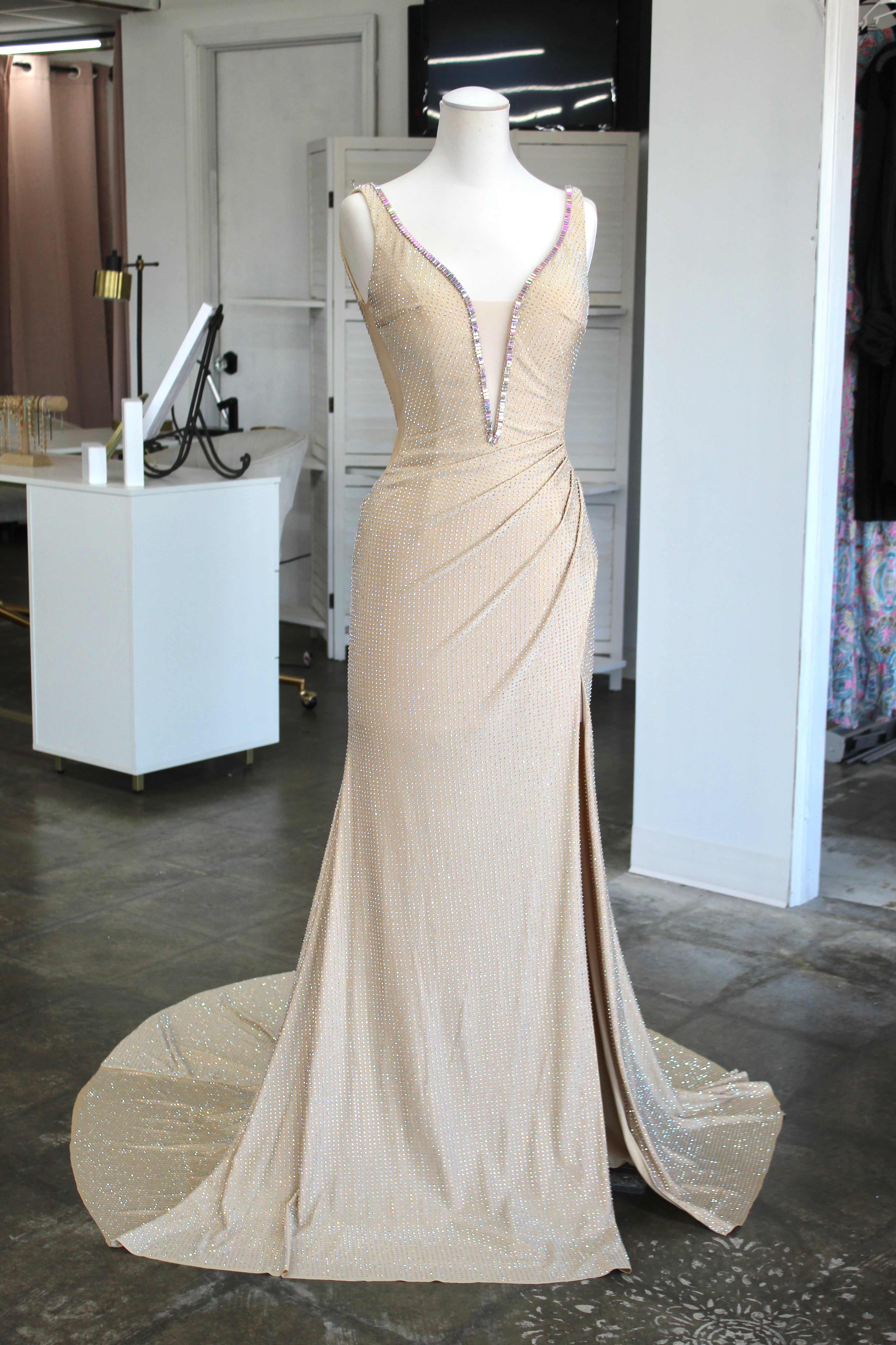 Johnathan Kayne 3227 (Champagne)- Size 8