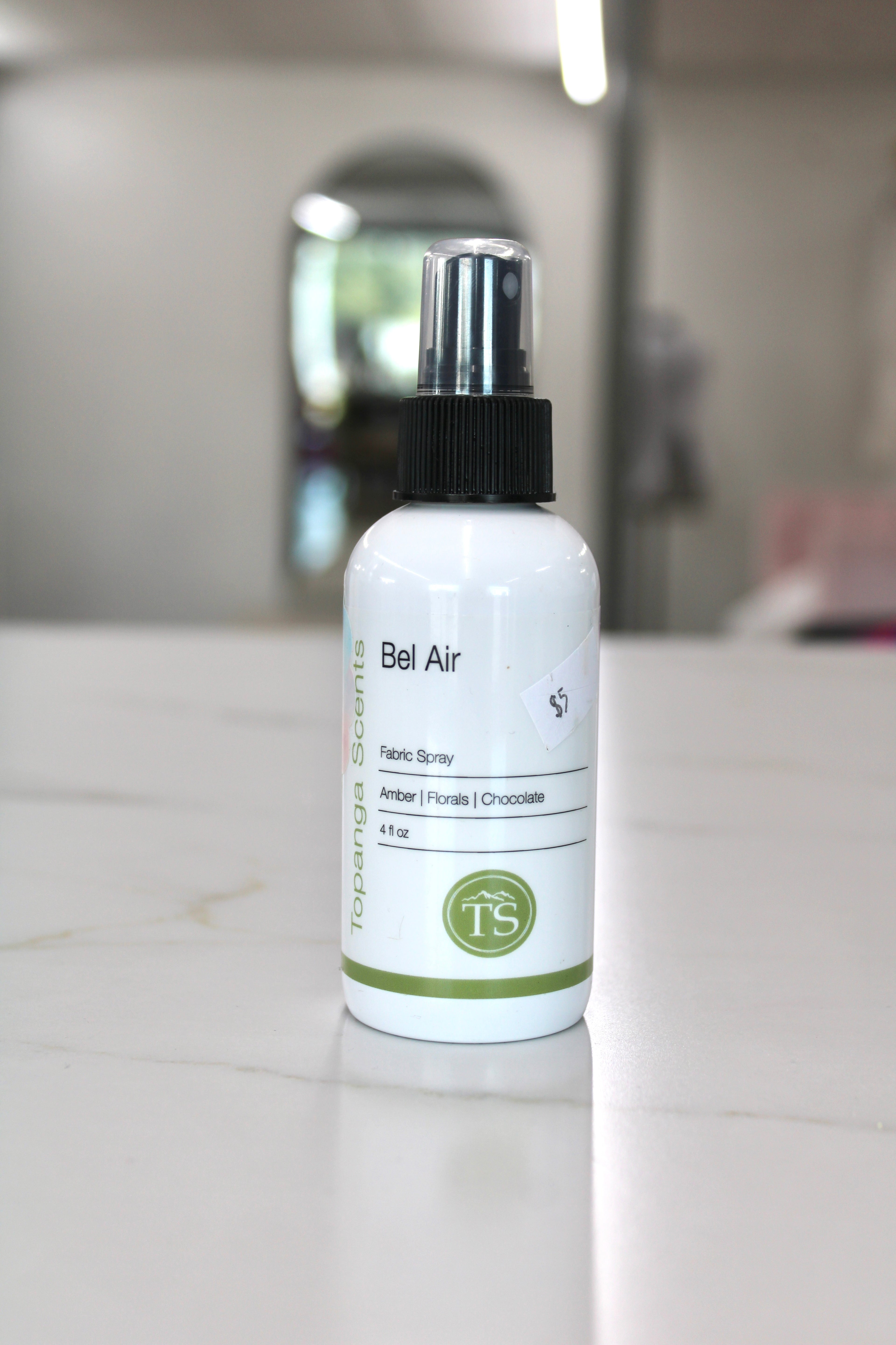 Topanga Scents- 4oz Fabric Spray