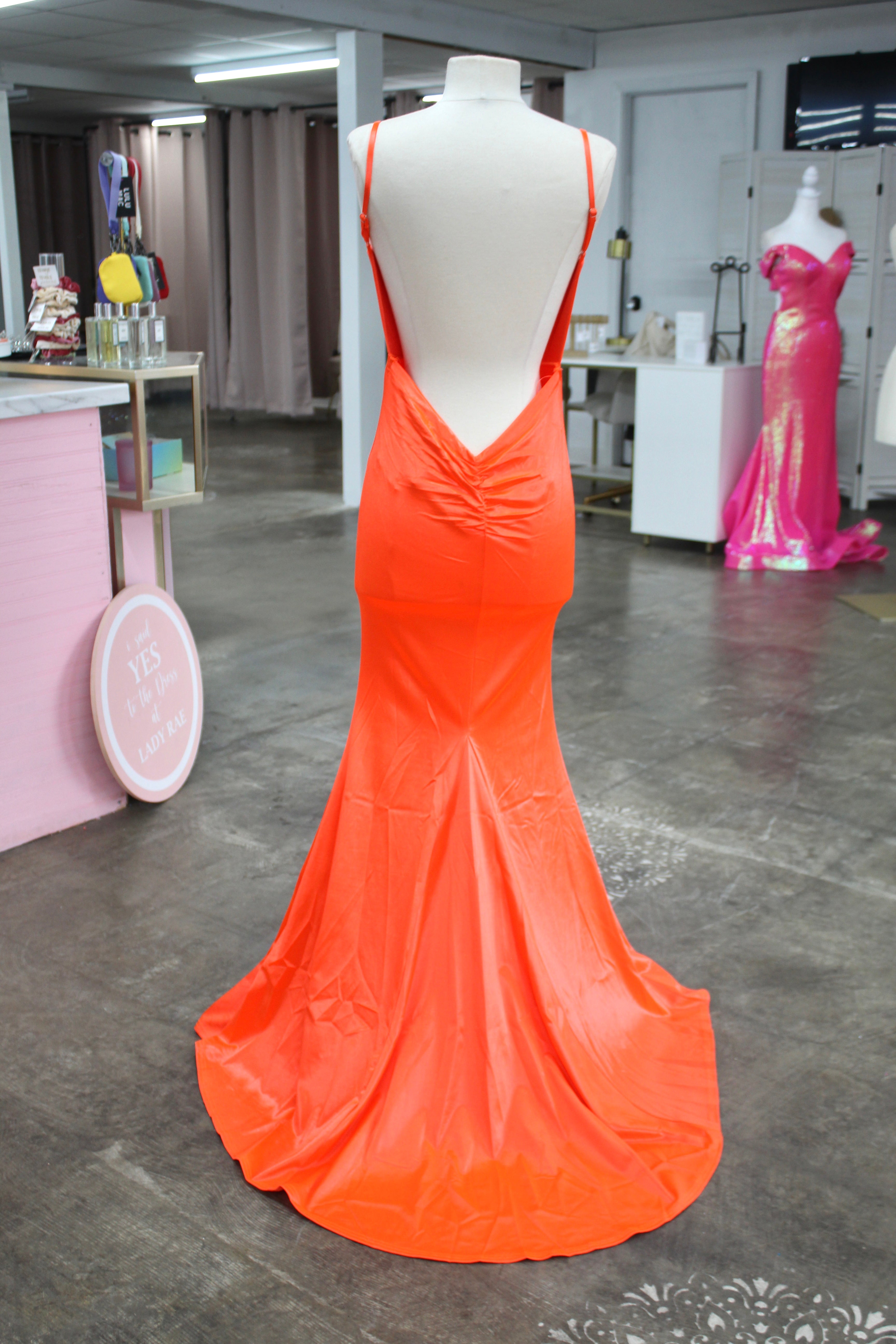 Amoris- Size M