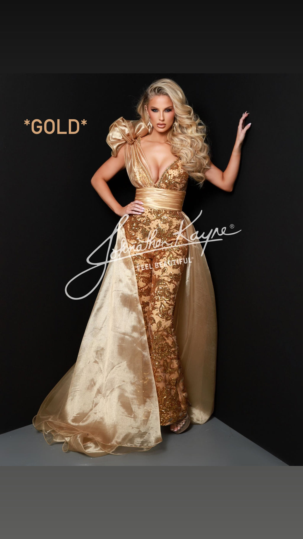 *Preorder* Overskirt 2