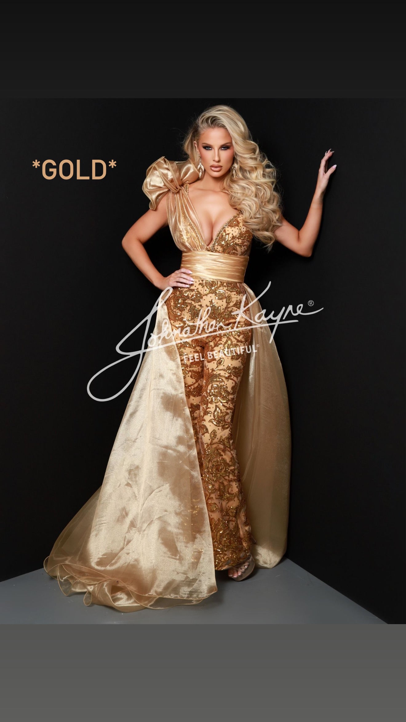 *Preorder* Overskirt 2