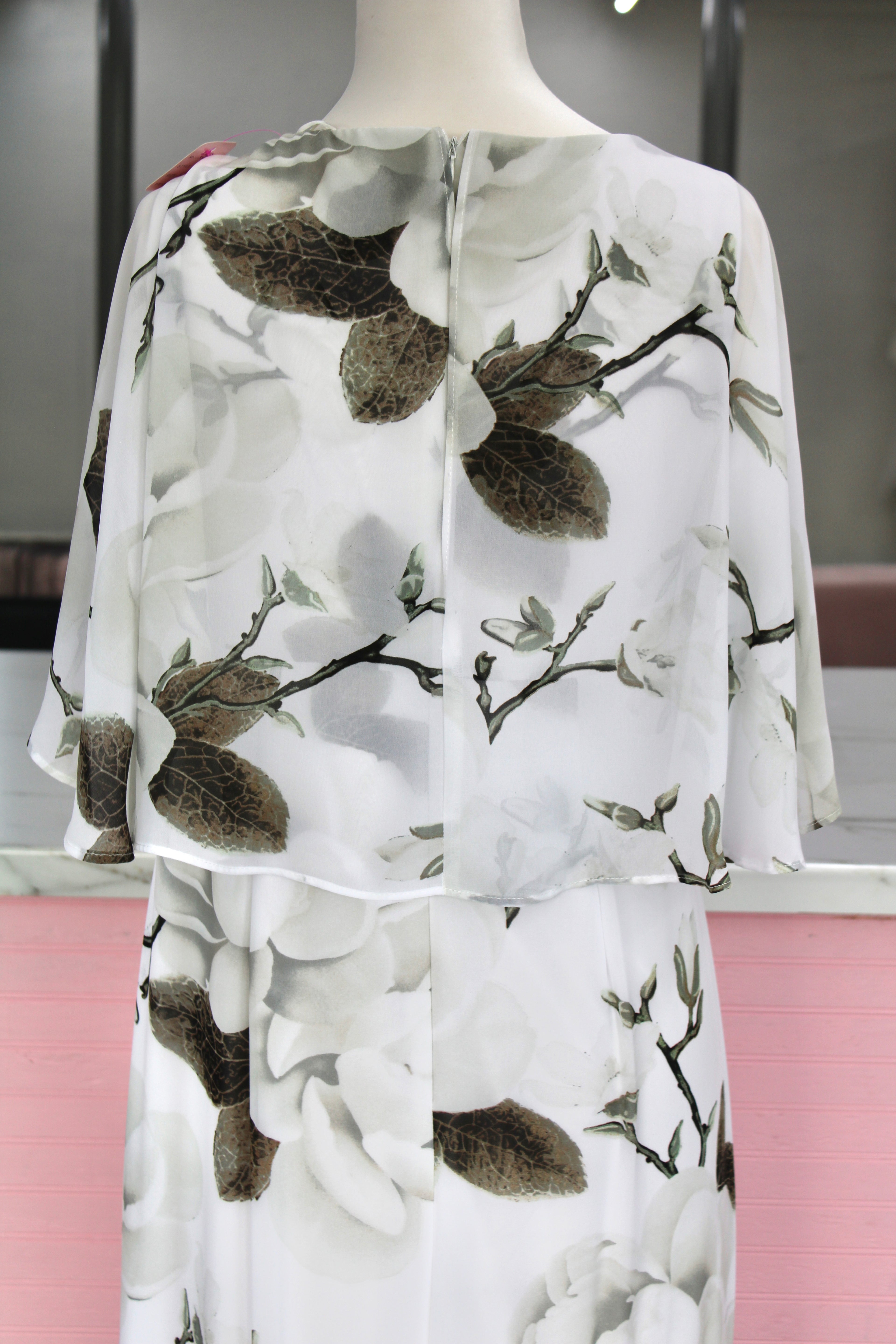 R&M Richard’s- Size 12