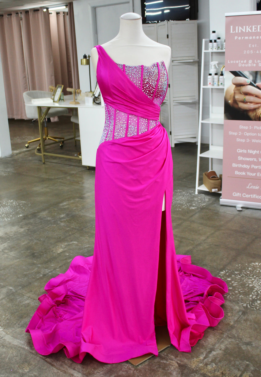 Ashley Lauren 11617- Size 14