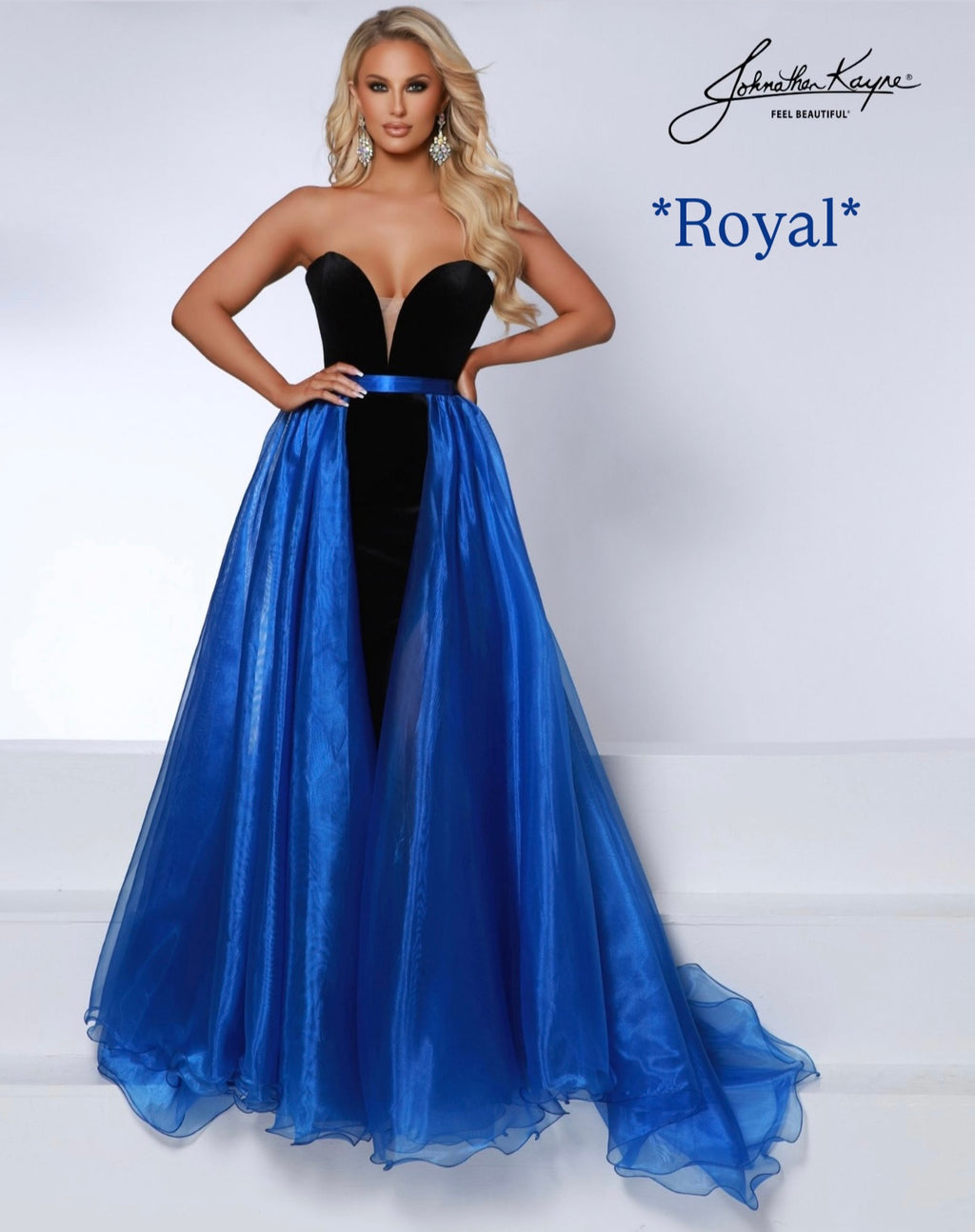 *PREORDER* Overskirt 1