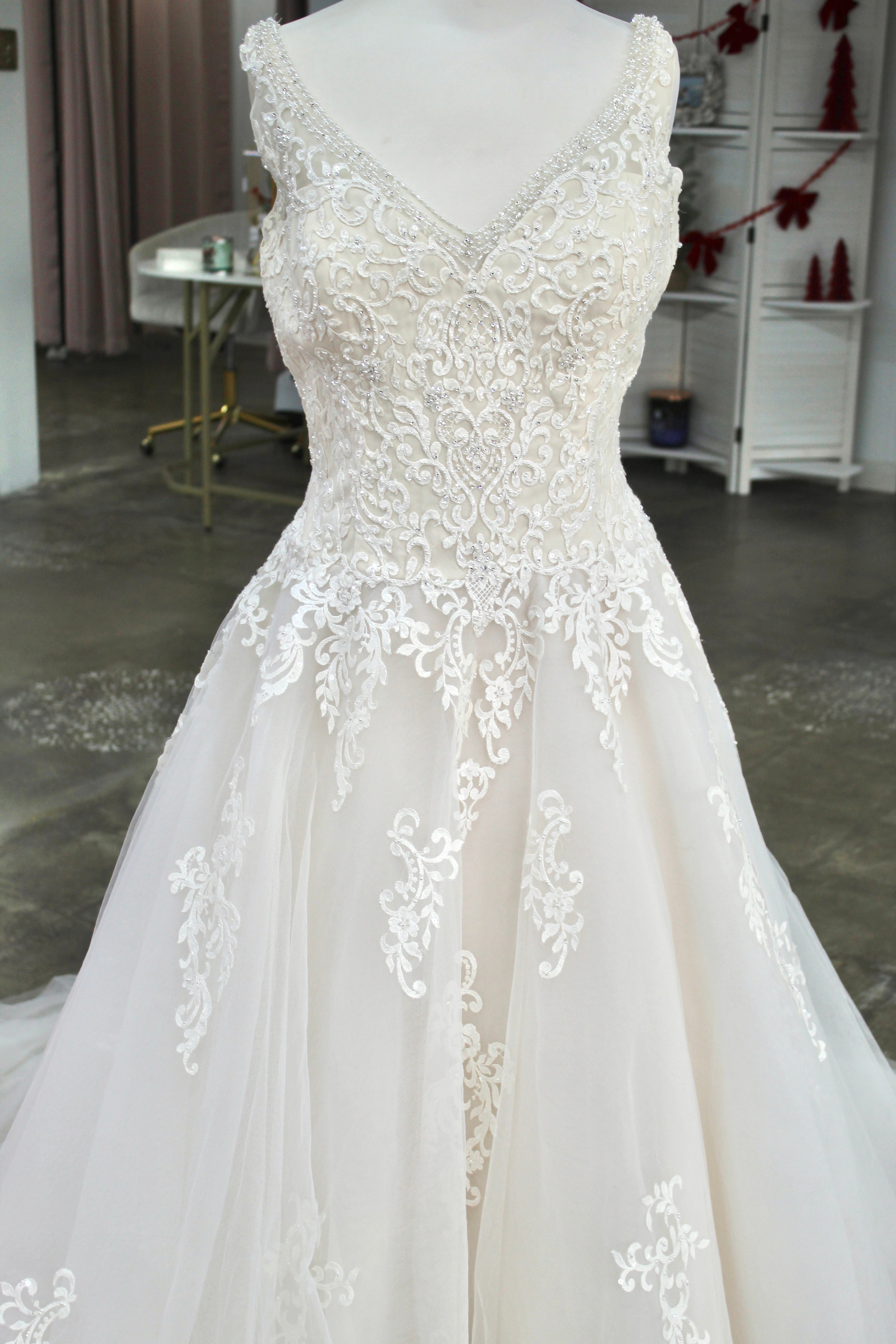 Romantic Bridals-Size 16