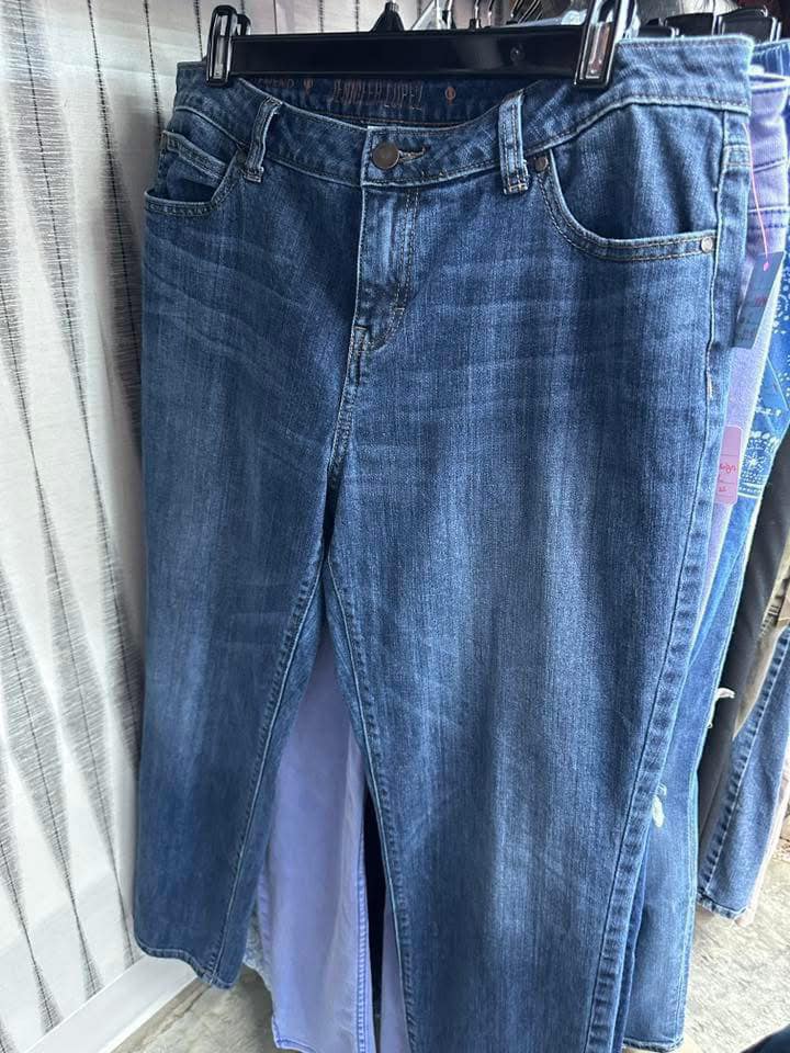 Size 12 Jennifer Lopez Jeans