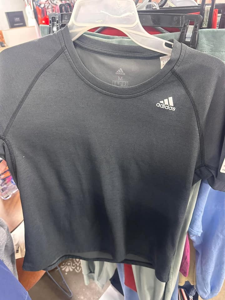 Medium Adidas Top