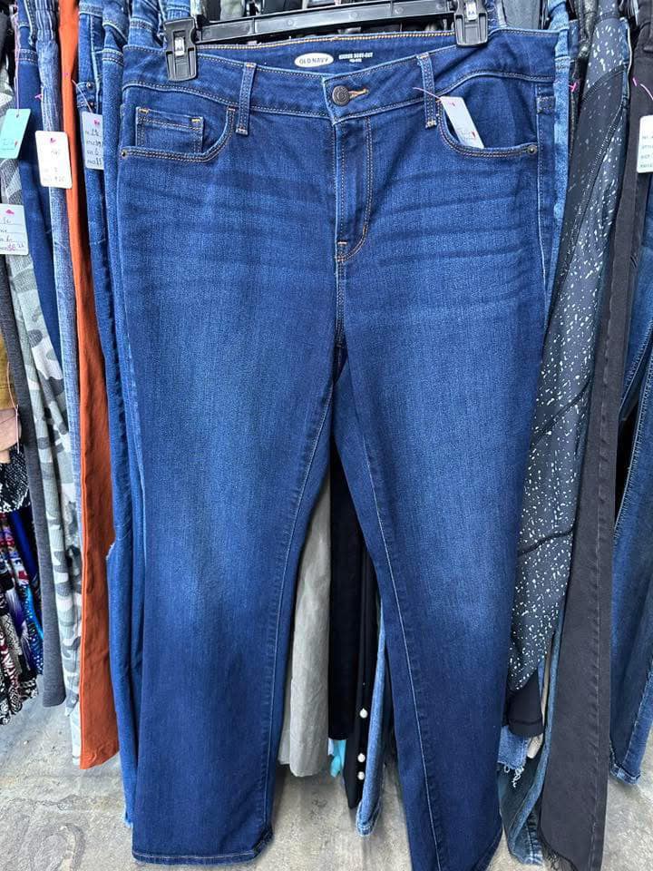 Size 10 Short - Old Navy jeans