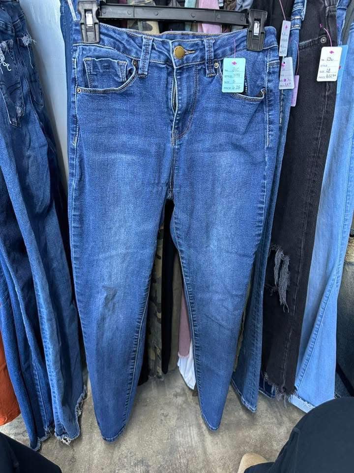 Small Jeans