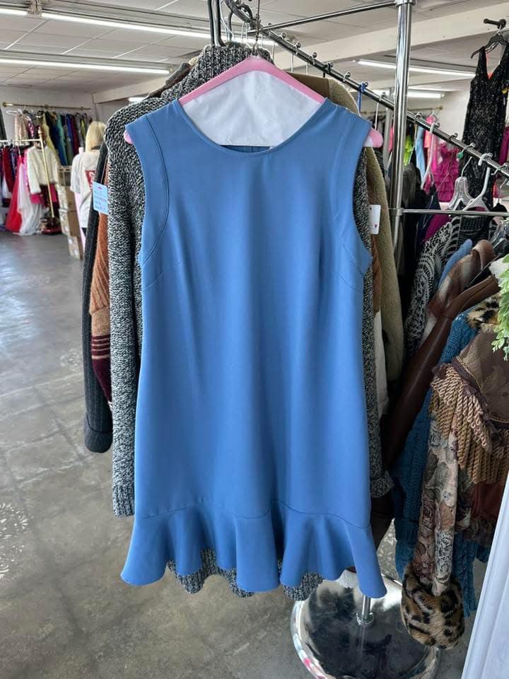 Small Blue Size 8