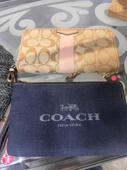 Coach Zipper Bag-Bottom