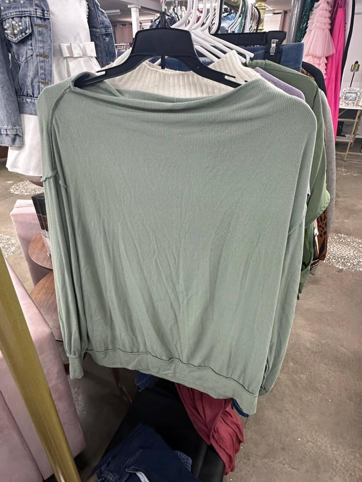 Small Oversized Longsleeve Top