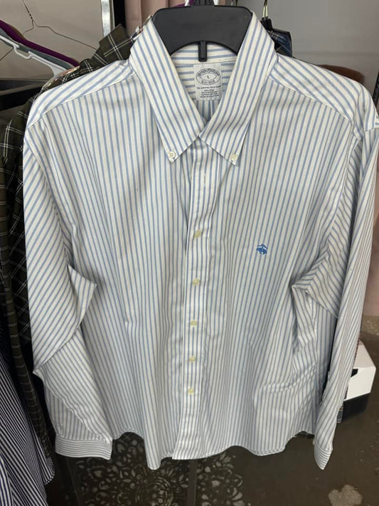 Large Brooks Brothers Button Up