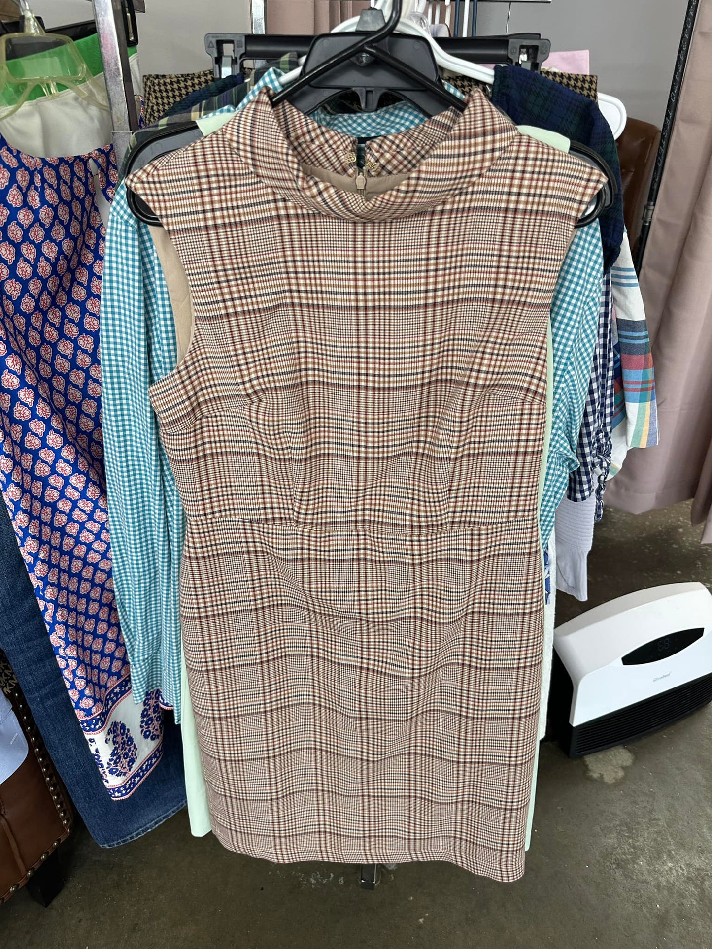 Size 6 Petite Ann Taylor Dress