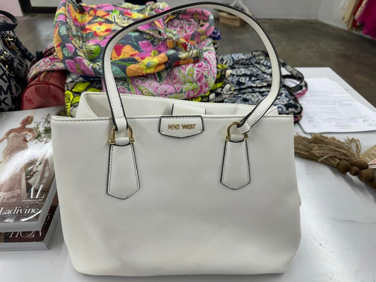 Nine West White Shoulder Bag with Structured Design