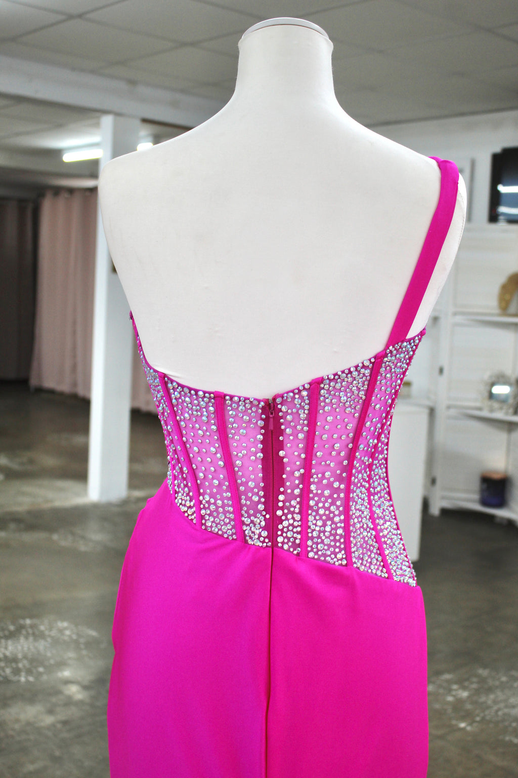 Ashley Lauren 11617- Size 14