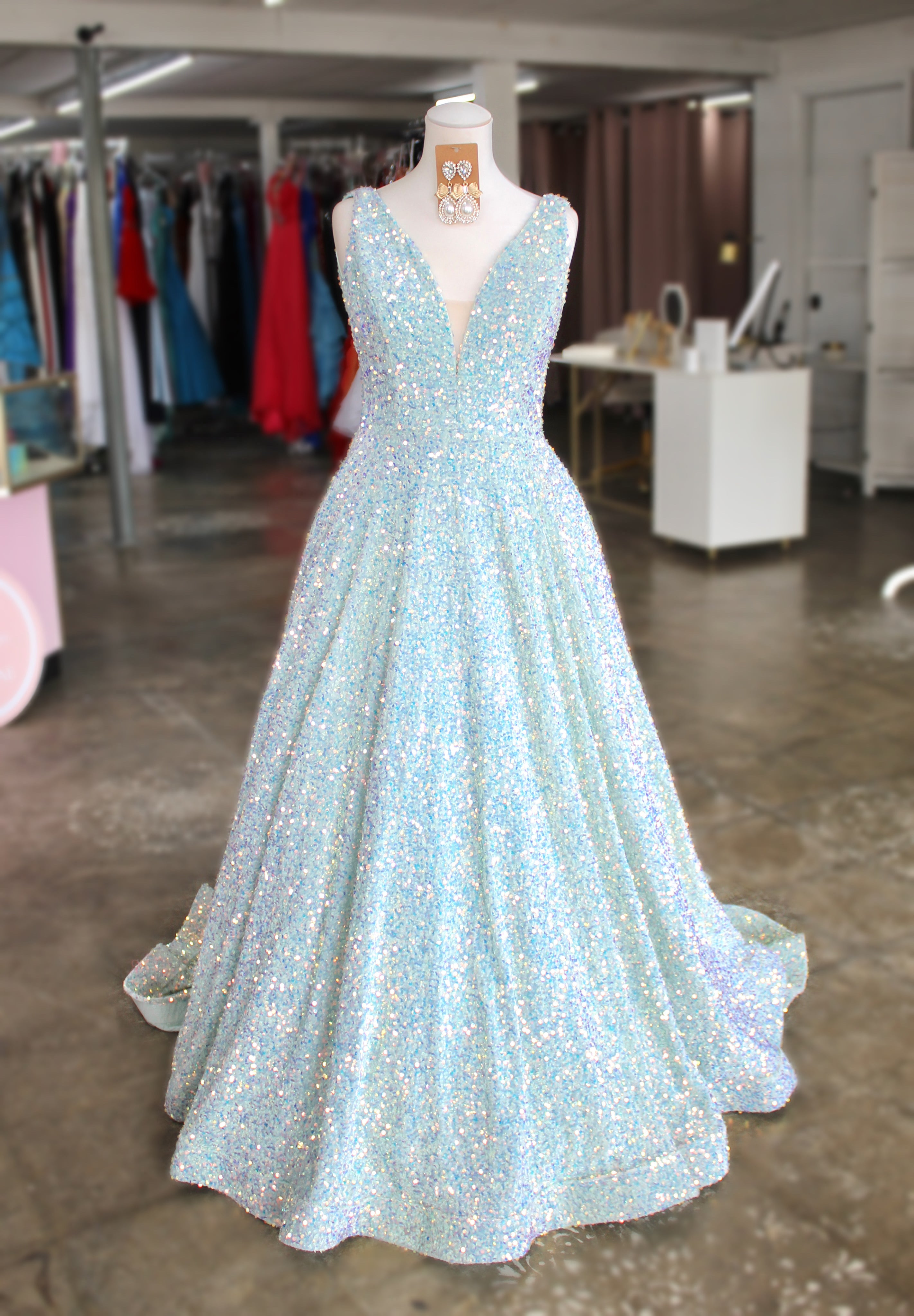 Cecilia Couture (Mint)- Size 12