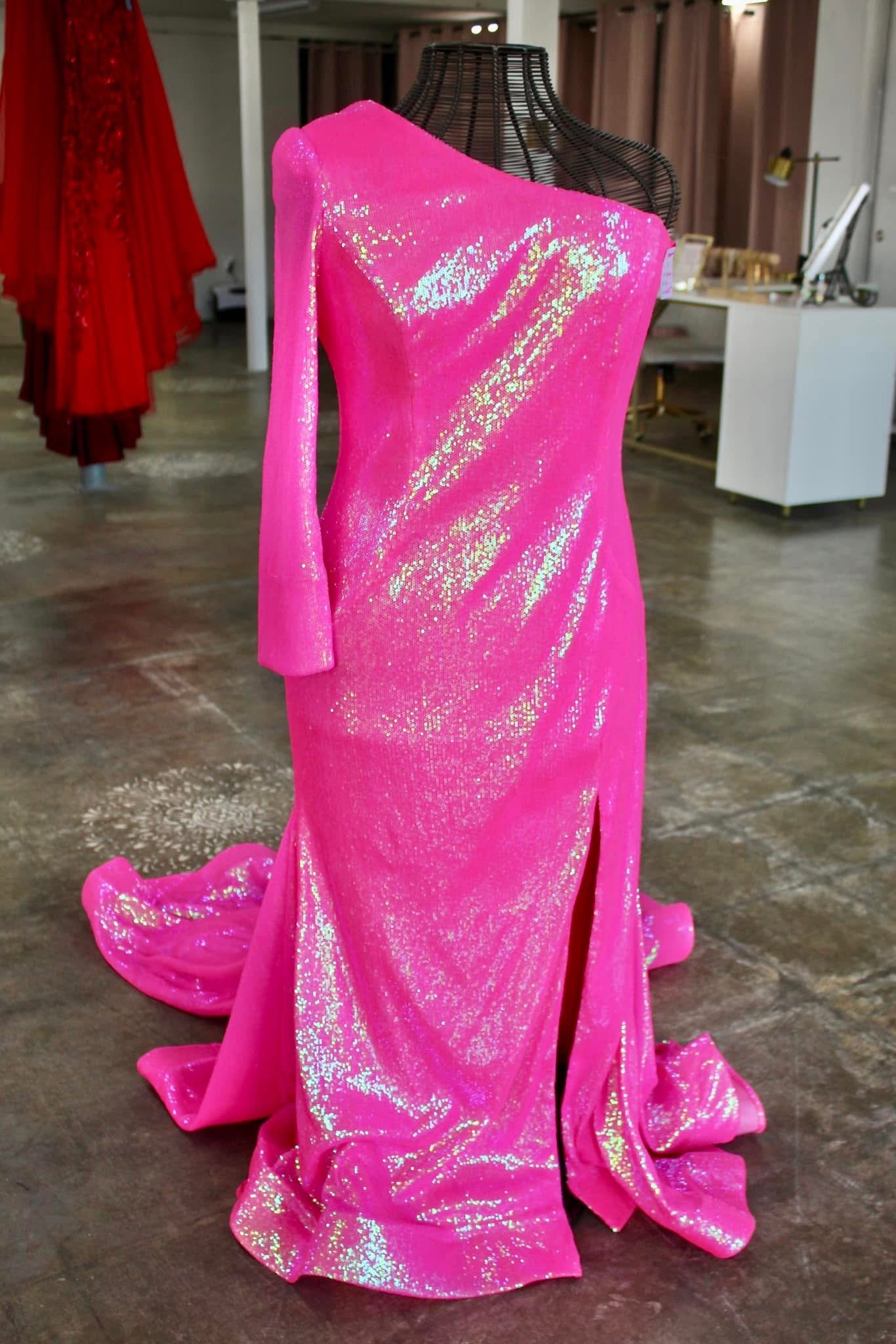 Ashley Lauren-Size 16