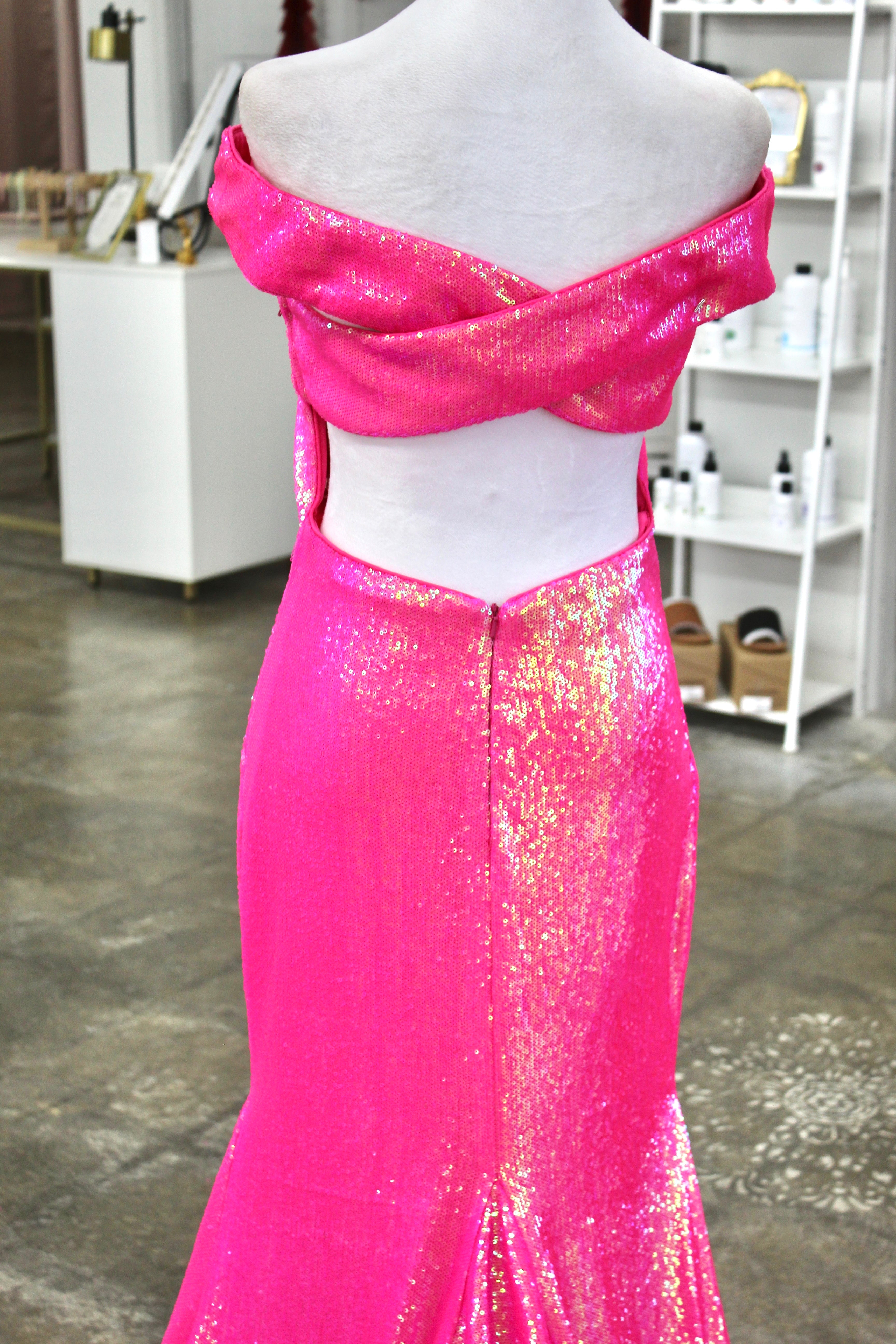 Ashley Lauren 11107- Size 6