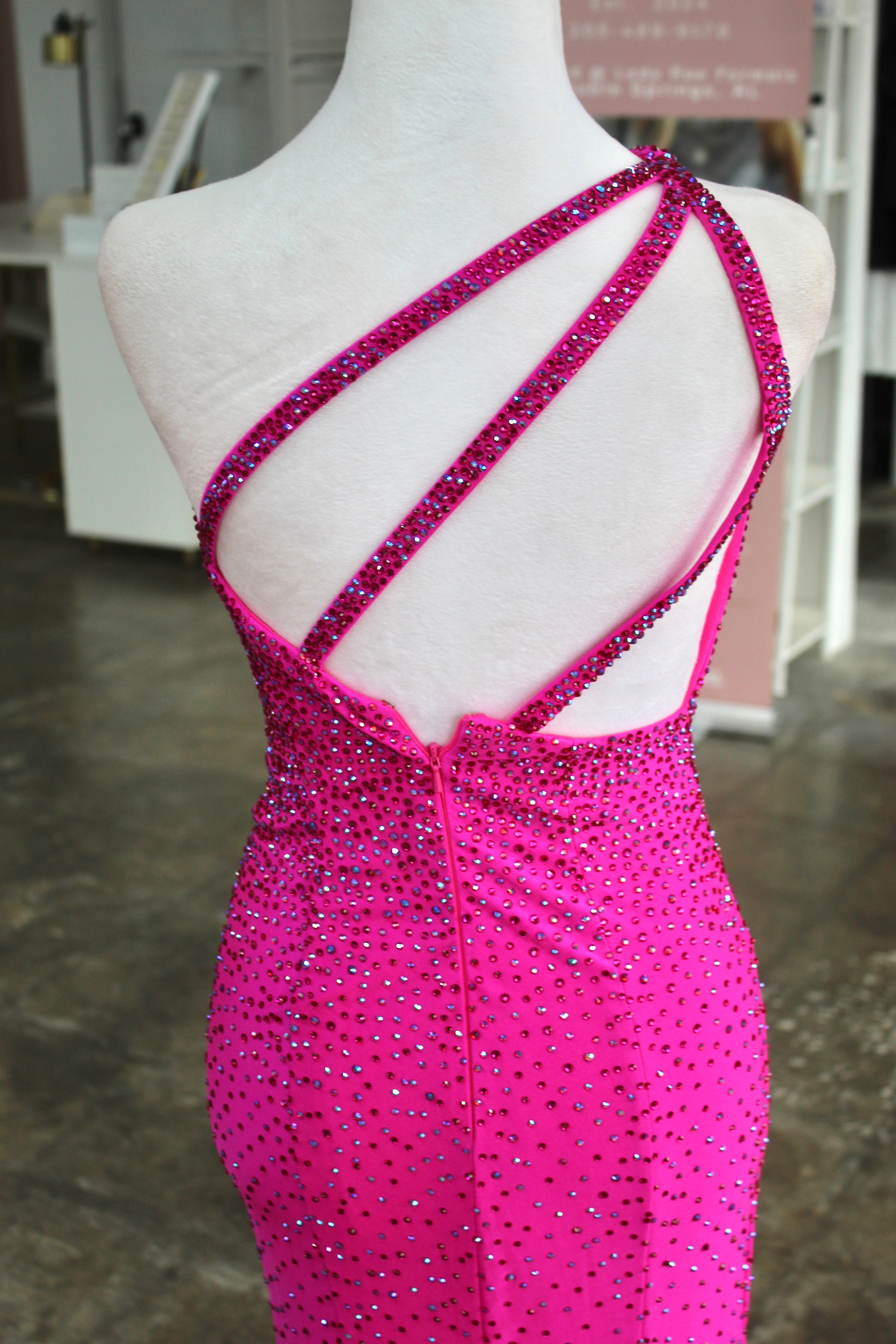 Faviana 11217- Size 00