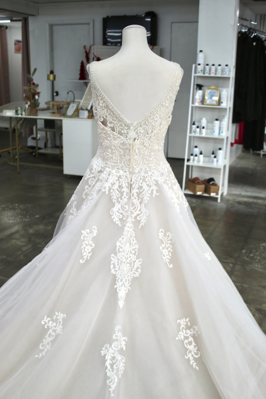 Romantic Bridals-Size 16