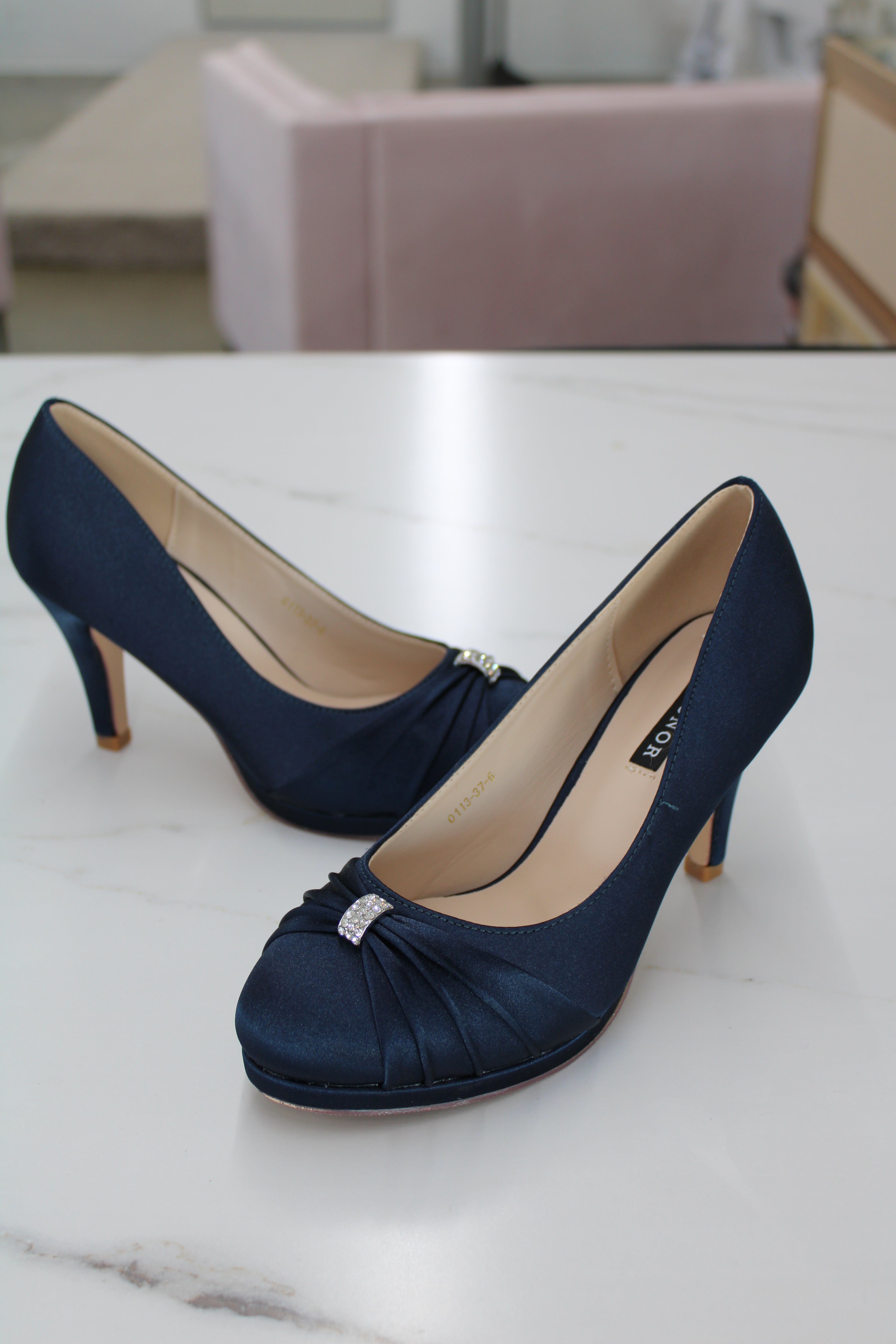 Erijunor Heels-Size 6