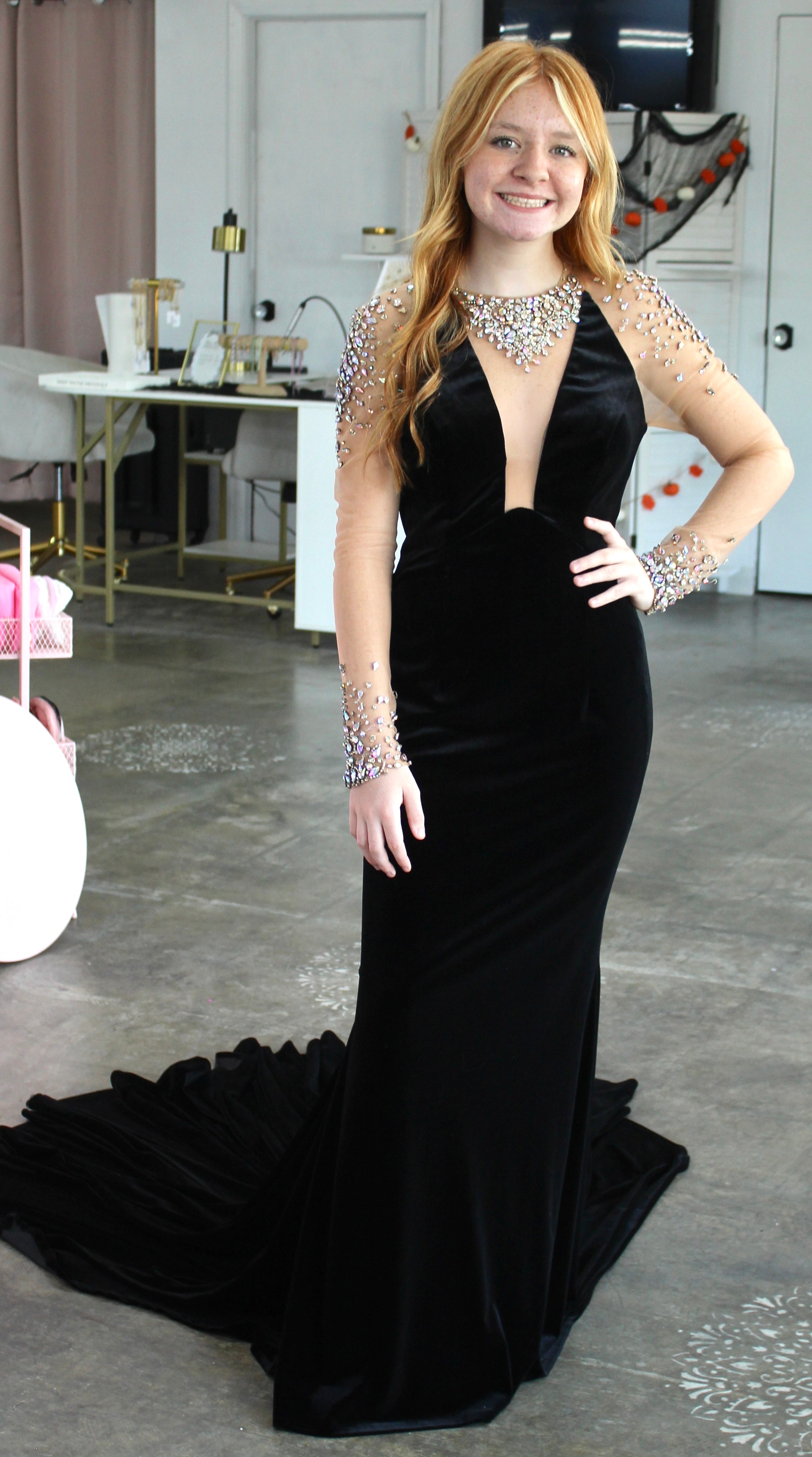 Johnathan Kayne Style 2427 – Size 4