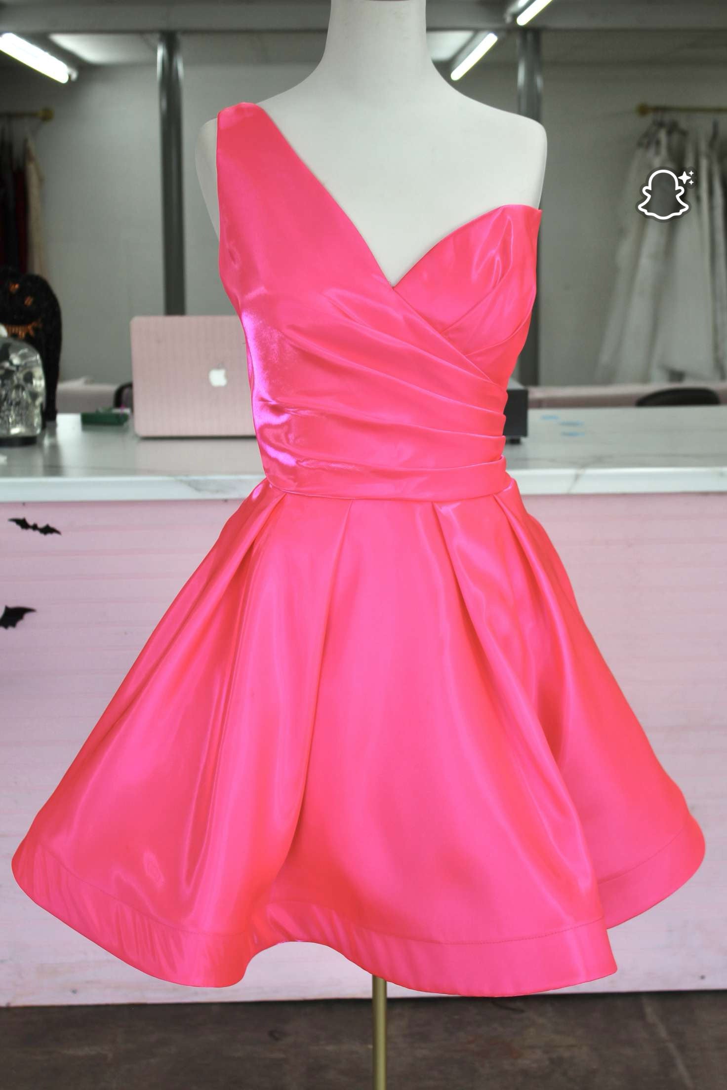 Ashley Lauren 4786-size 16