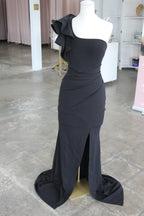 Windsor Black Gown- Size S