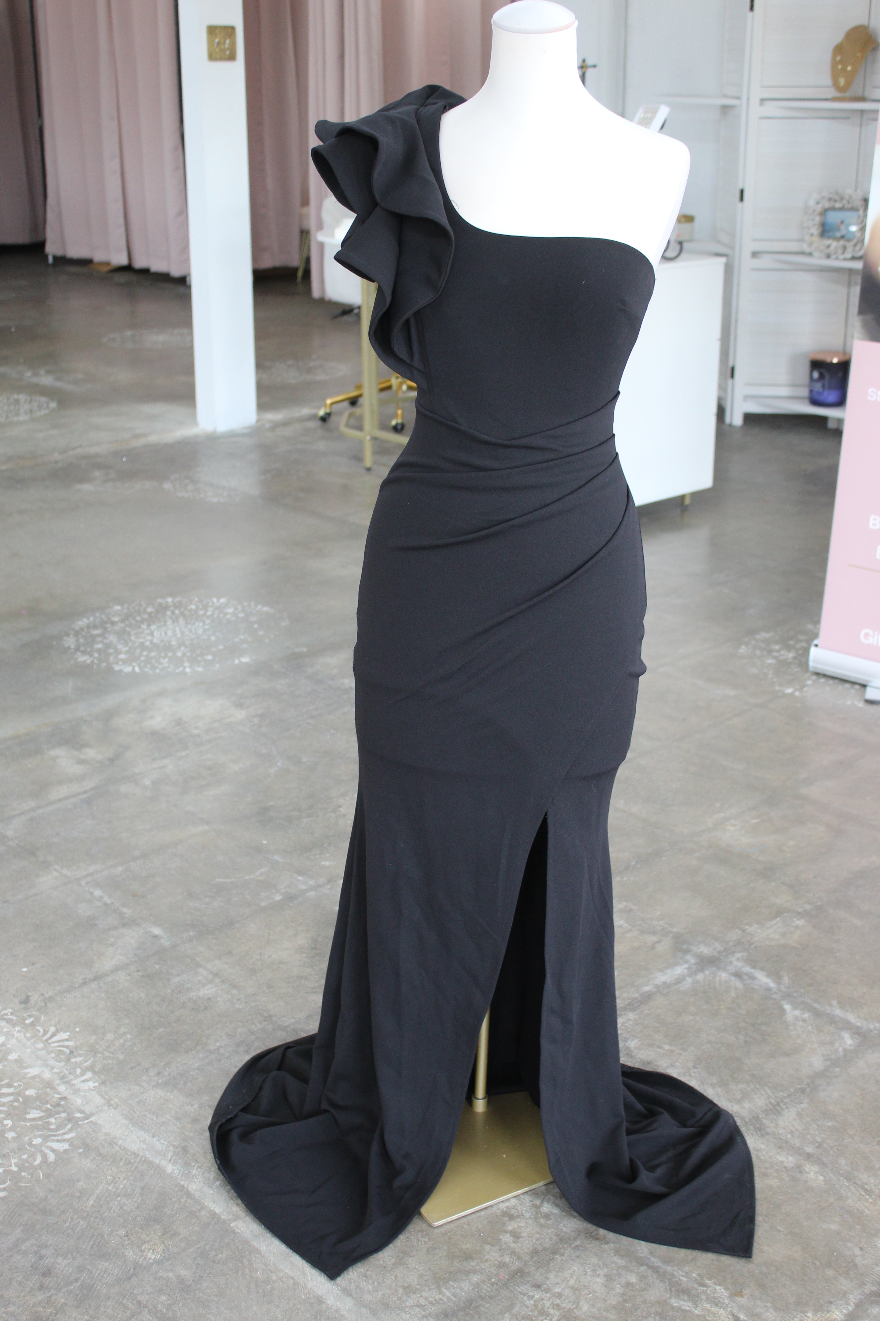 Windsor Black Gown- Size S