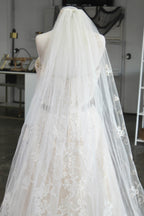 Bridal Deal — David’s Bridal Wedding Gown + Veil + Tiara | Size 12