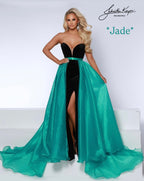 *PREORDER* Overskirt 1