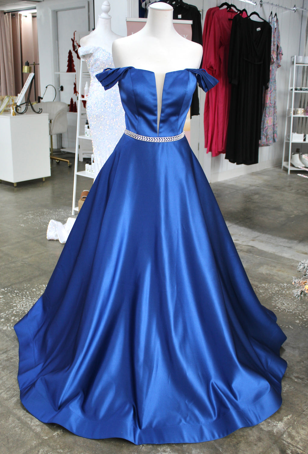 Cecilia Couture- Size 12