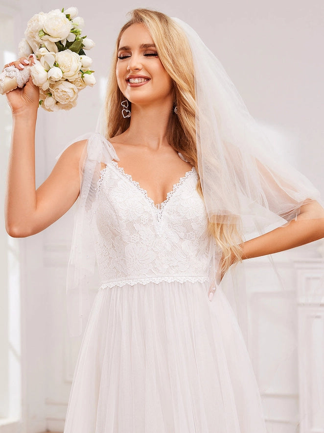 Exquisite Lace Tulle Empire Waist Wedding Dresses