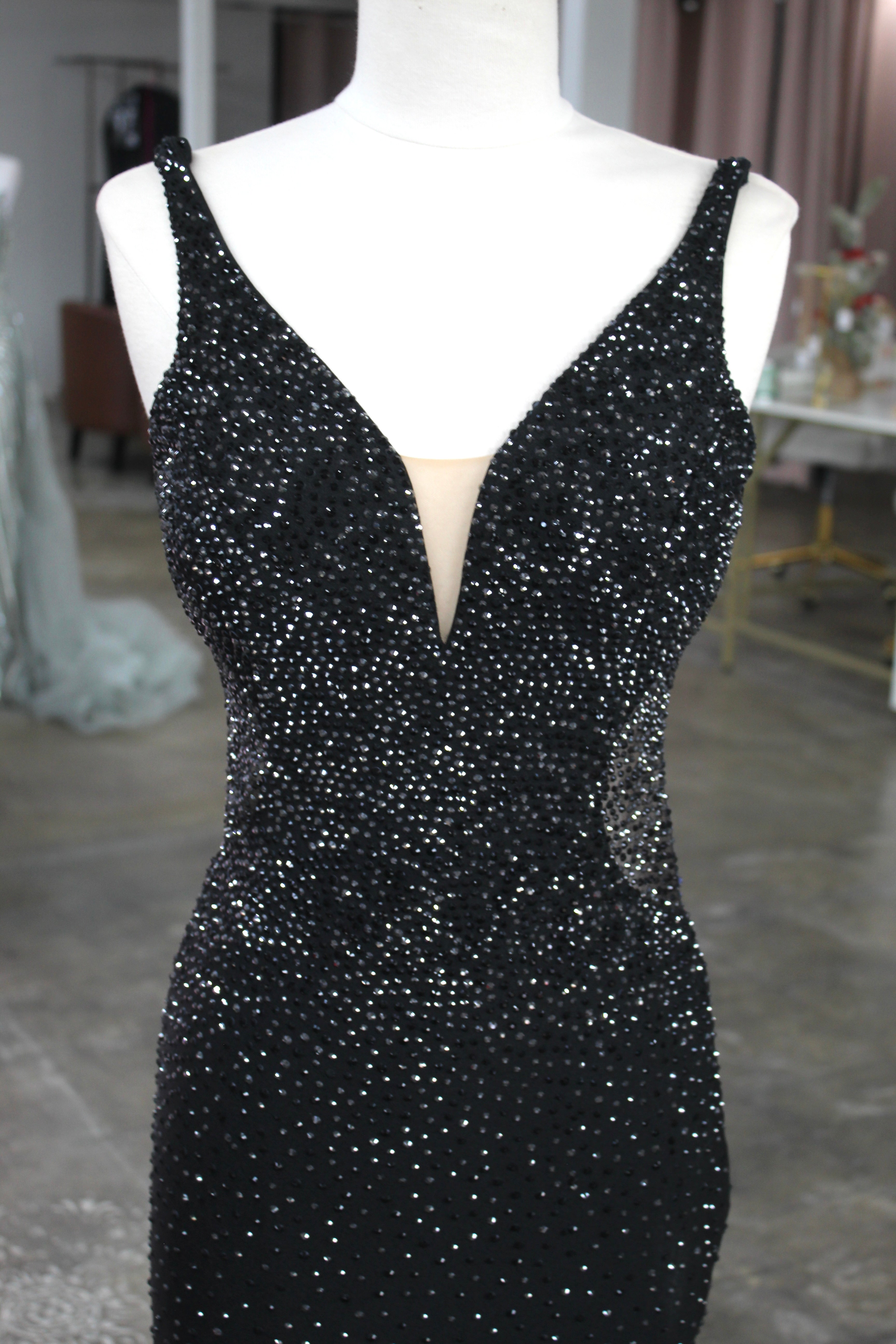 Faviana S10500- Size 4