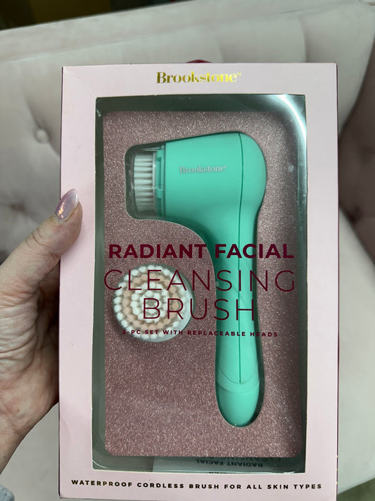 Facial Cleaning Brush