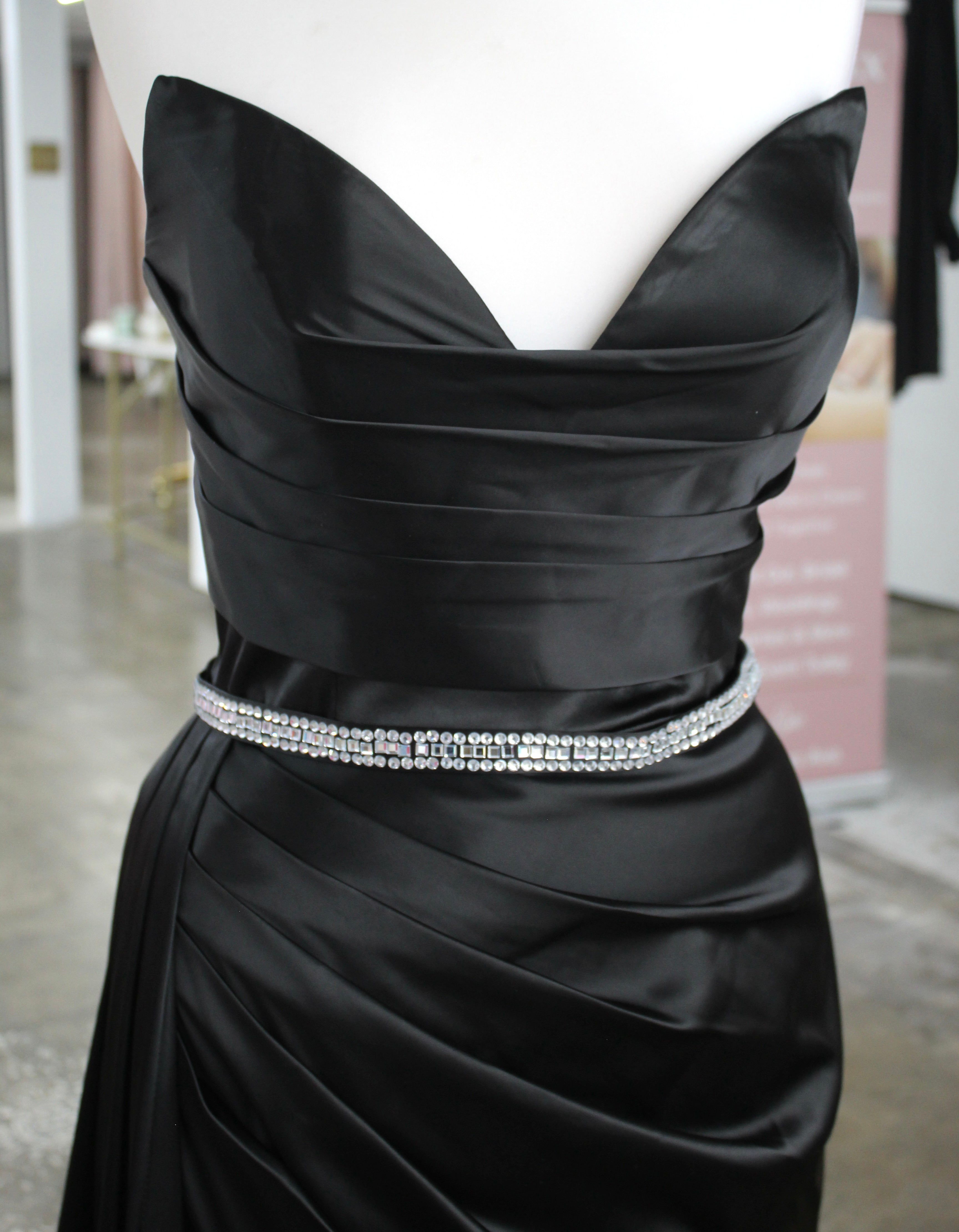 Johnathan Kayne 2914- Size 12