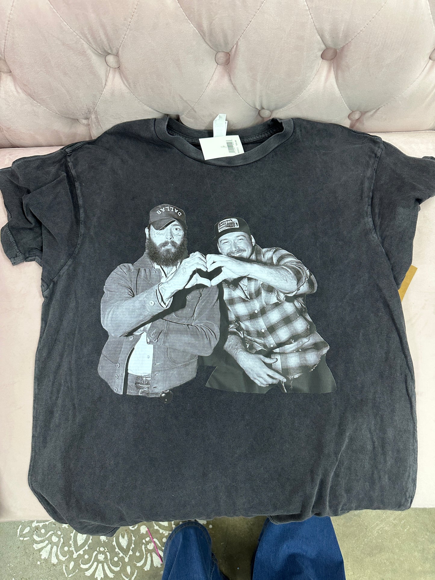 Large Tee-NWT