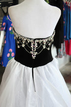 Johnathan Kayne 2945 size 4