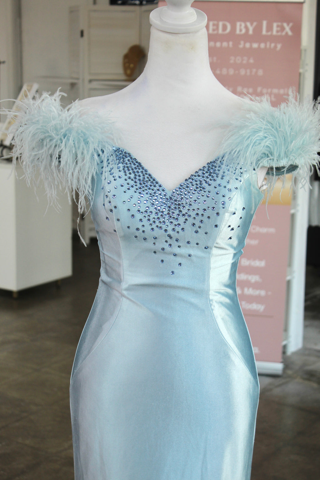Ava Presley 37310 Light Blue- Size 0