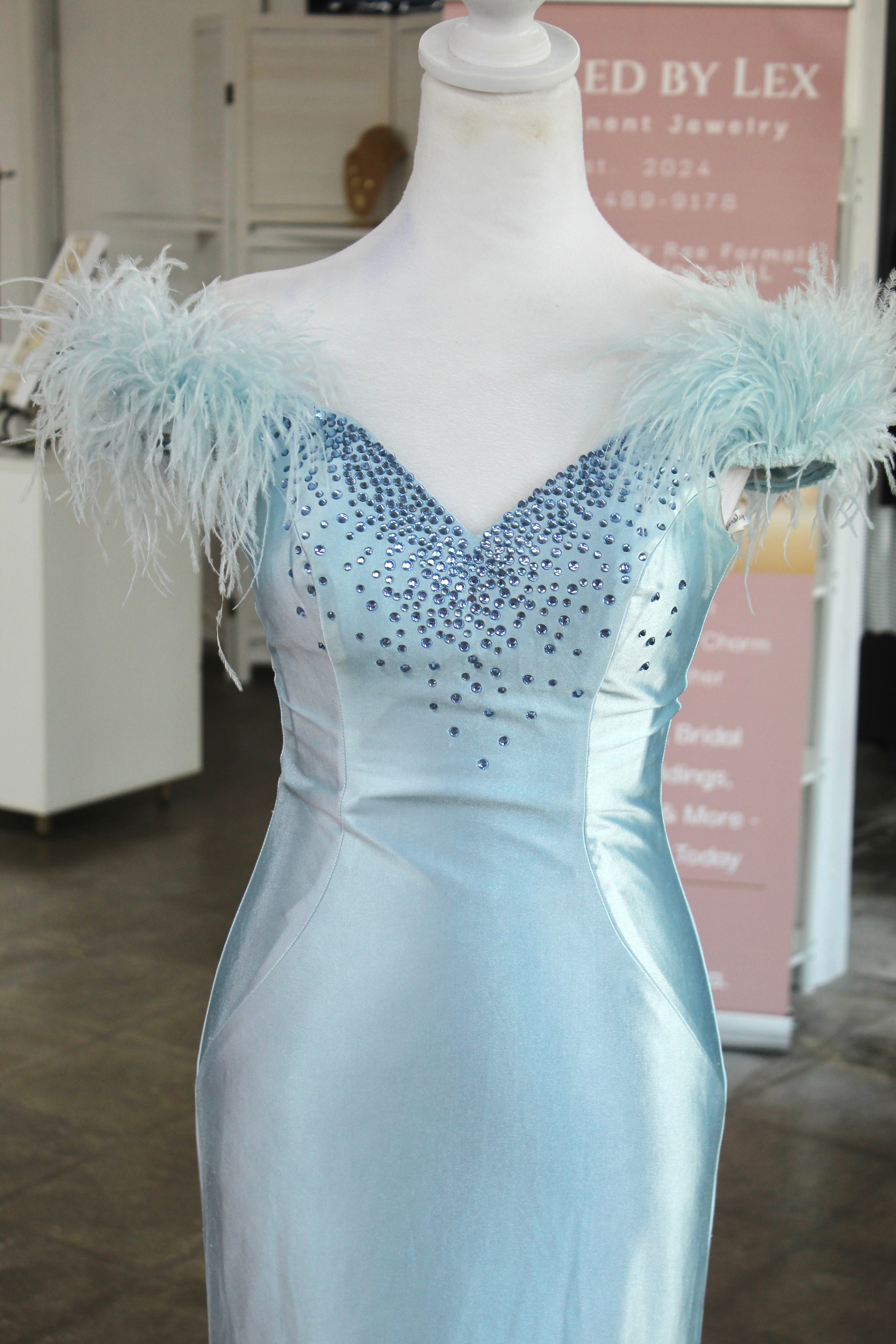 Ava Presley 37310 Light Blue- Size 0