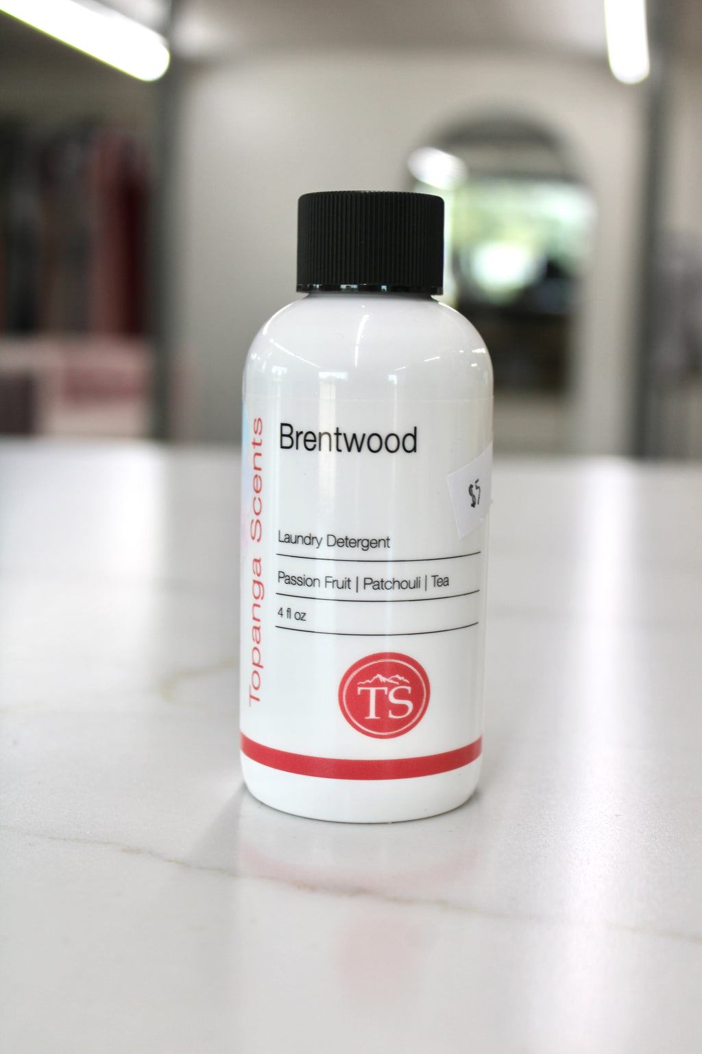 Topanga Scents- 4oz Laundry Detergent