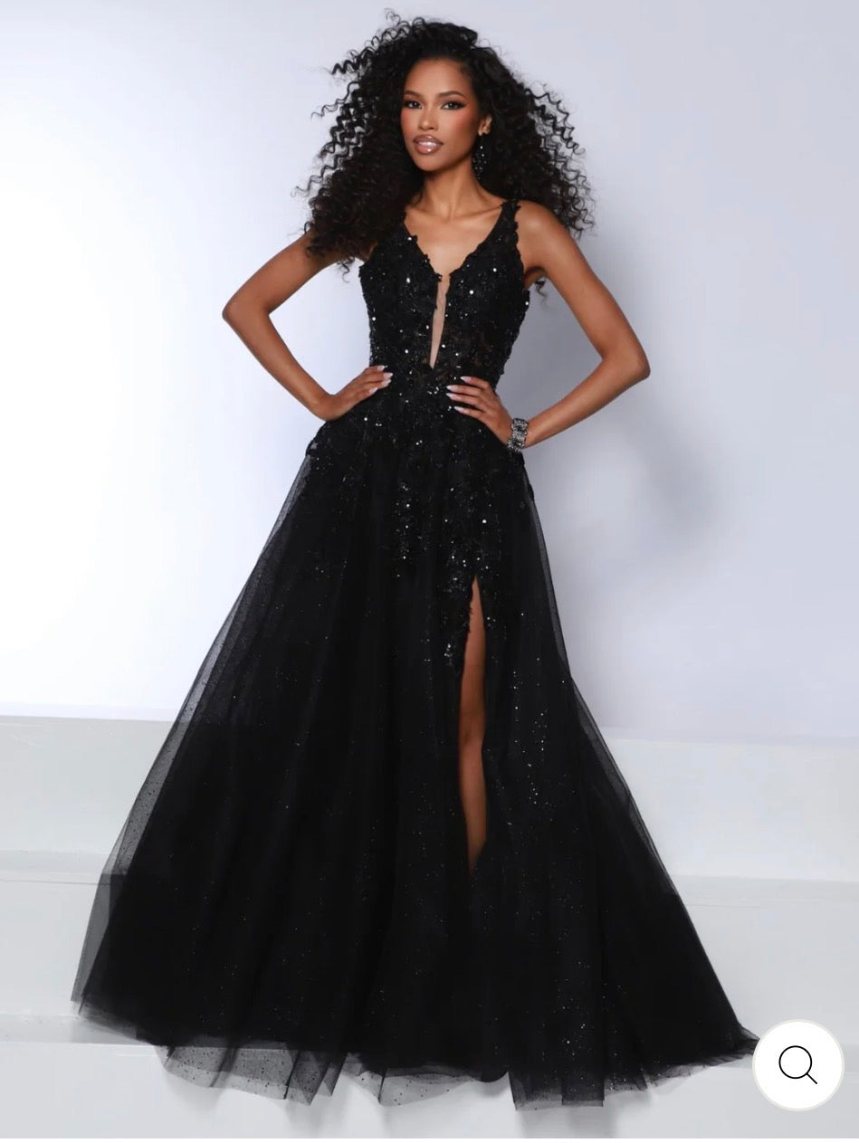 2 Cute 24232- Size 2