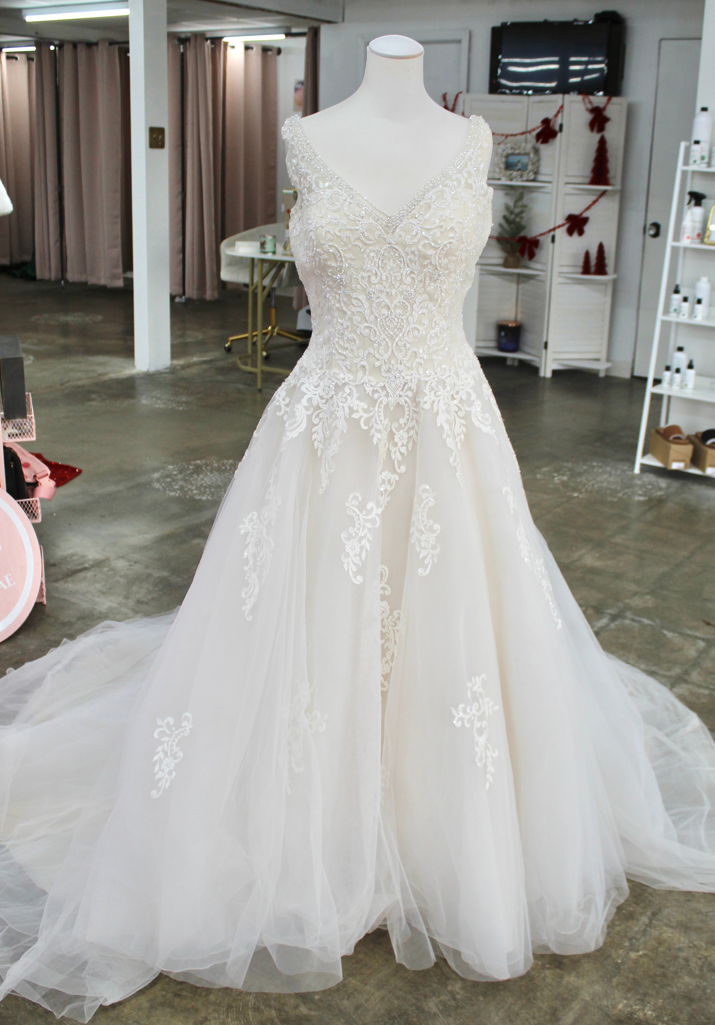 Romantic Bridals-Size 16