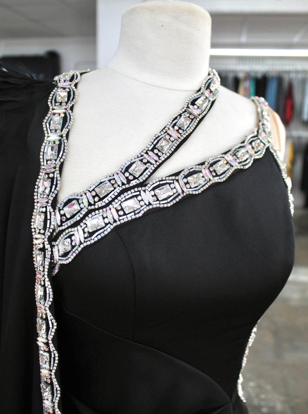 Johnathan Kayne 3286 (black)-Size 0