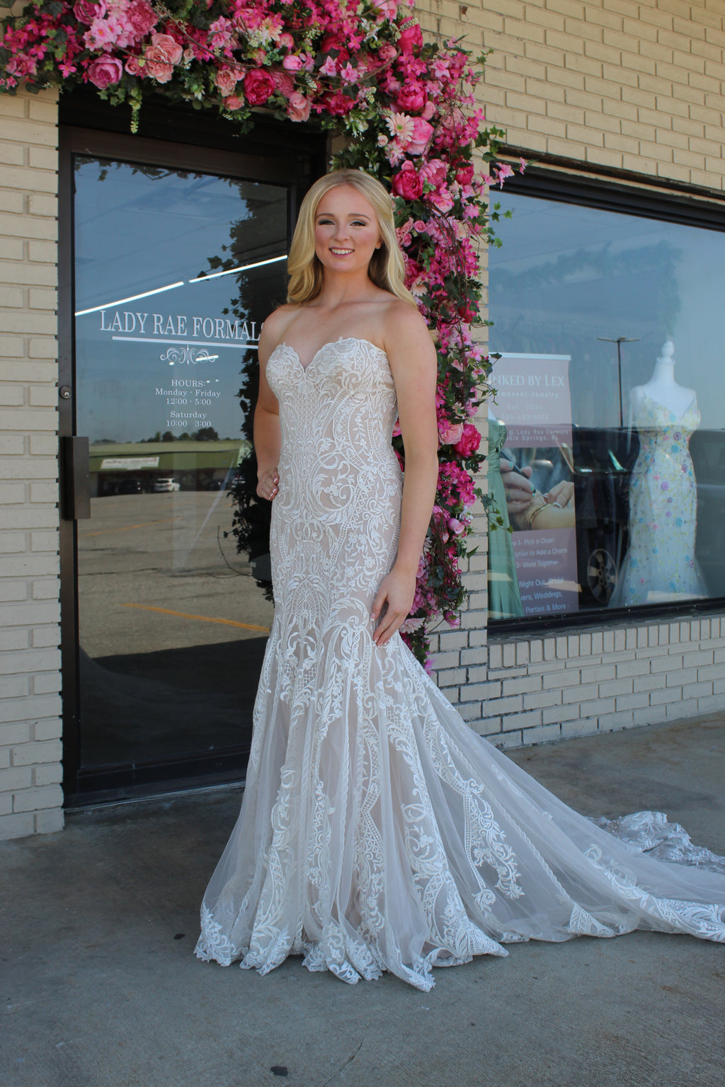 Allure Bridal Size 6
