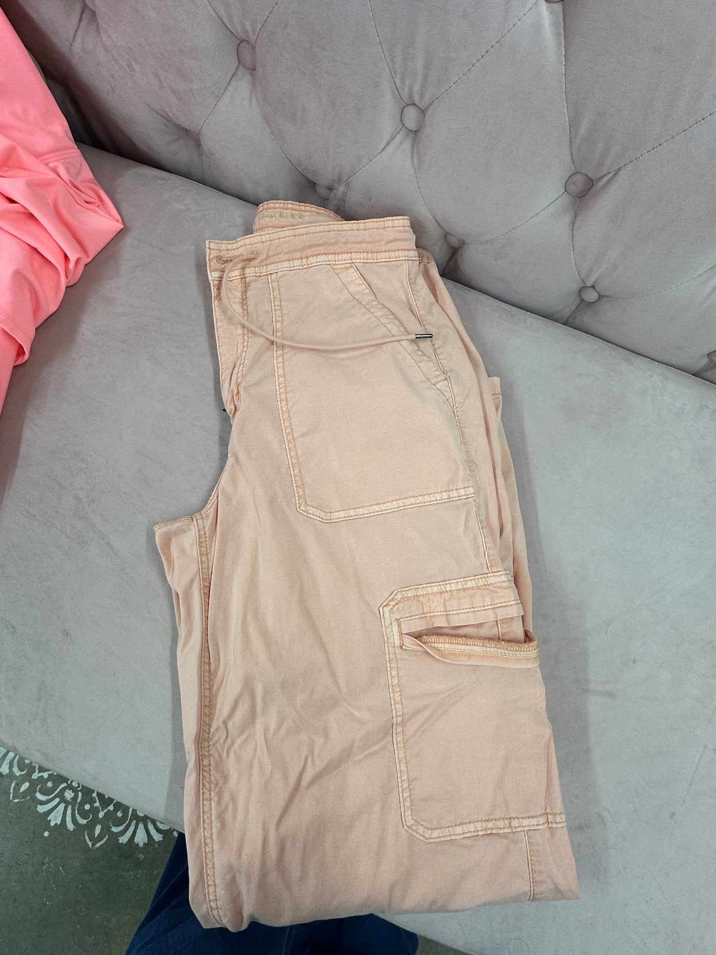 Size 10-American Eagle Peach Cargo Pants